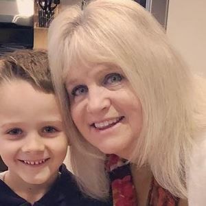 Meet your Posher, Robyn